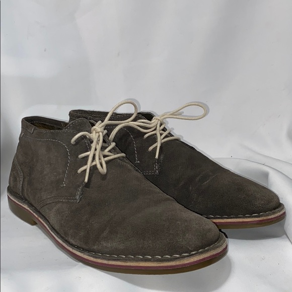 Kenneth Cole Reaction Gray Leather Chukka Boots - Picture 8 of 10